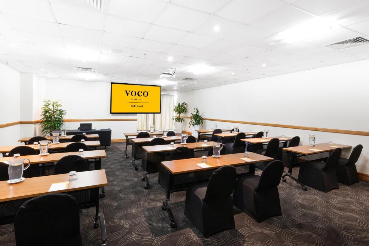 Voco Gold Coast By Ihg Hotel Exterior photo