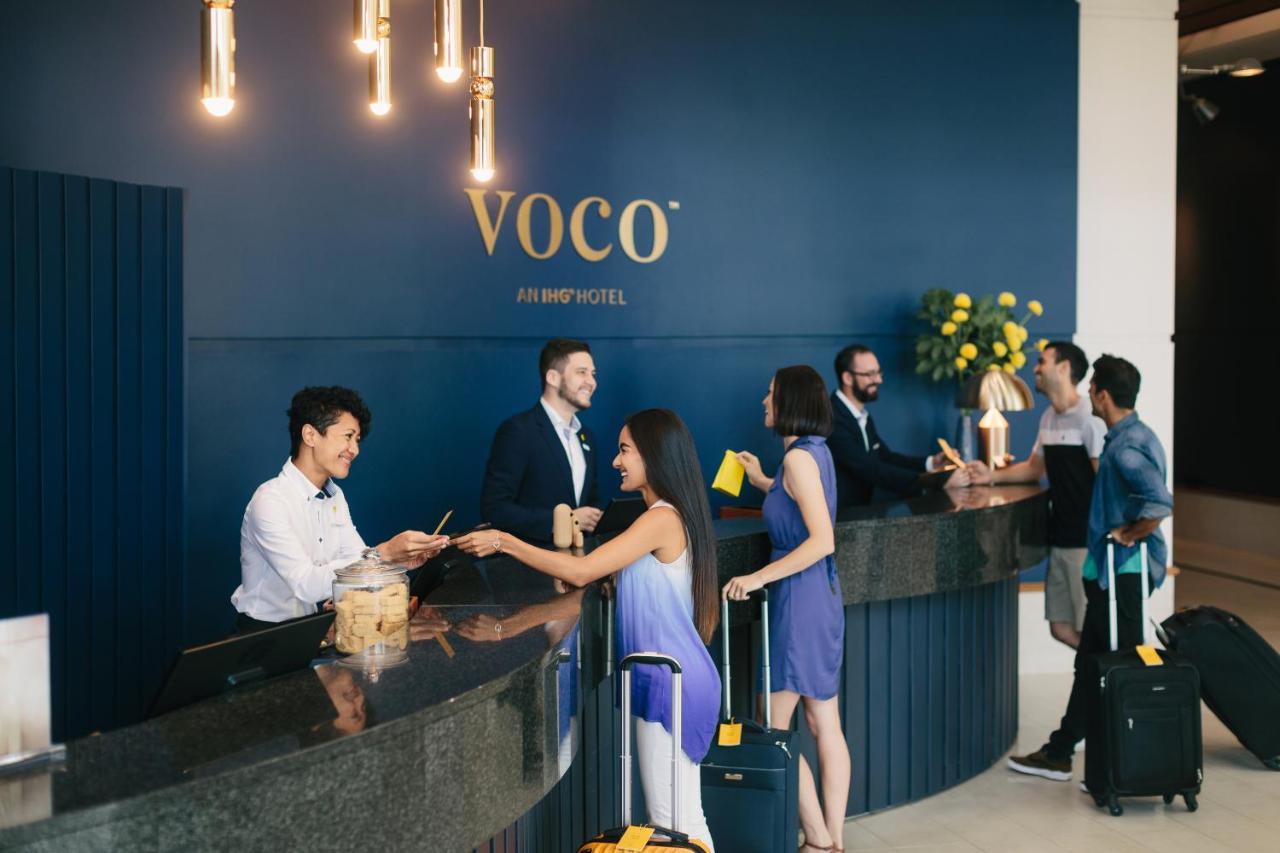 Voco Gold Coast By Ihg Hotel Exterior photo