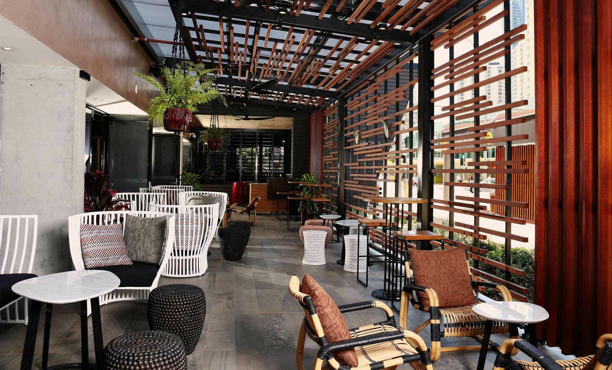Voco Gold Coast By Ihg Hotel Exterior photo
