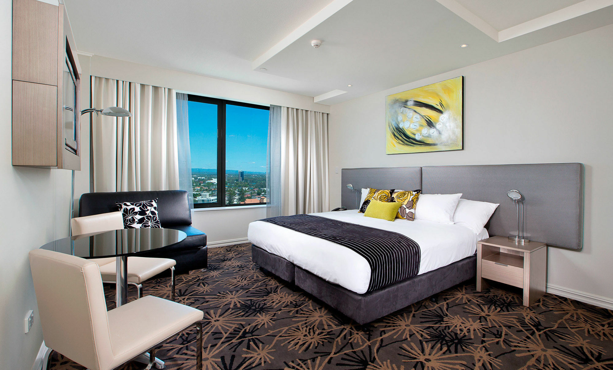 Voco Gold Coast By Ihg Hotel Exterior photo